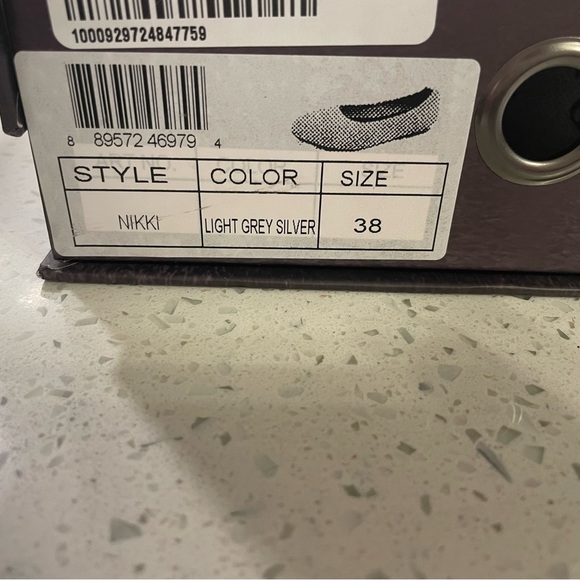 Bernie Mev Womans NIKKI Comfort SlipOns Sz 7.5 Knit Ballet Flats Light Gray NEW - Picture 12 of 12